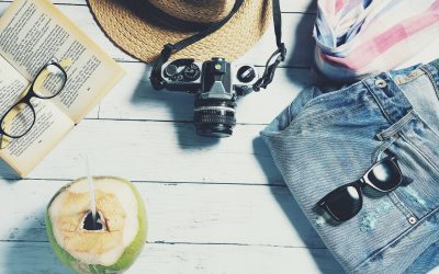 Les Accessoires indispensables pour un vol en avion : votre guide ultime